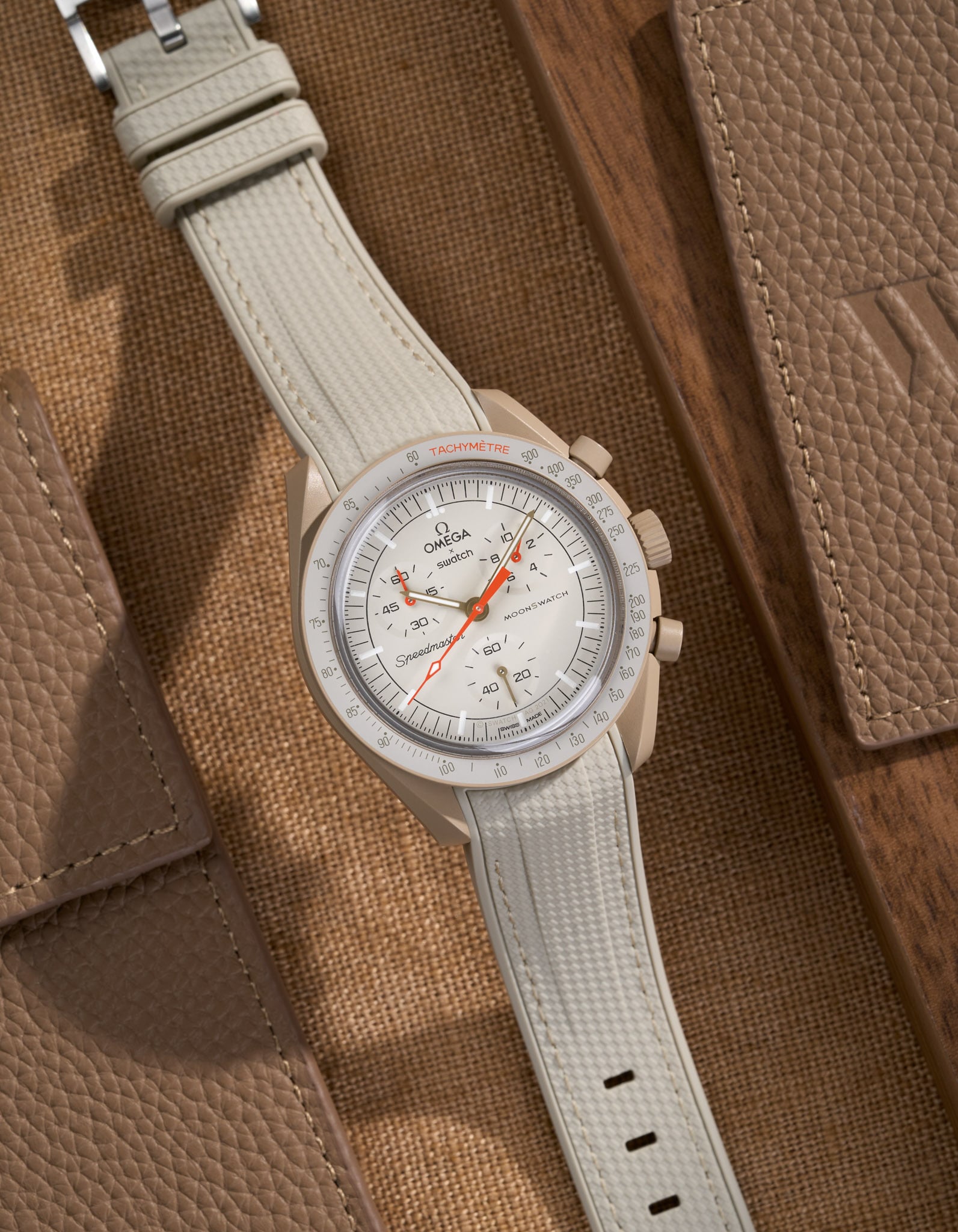 MoonSwatch Mission to Jupiter (Rubber Strap)