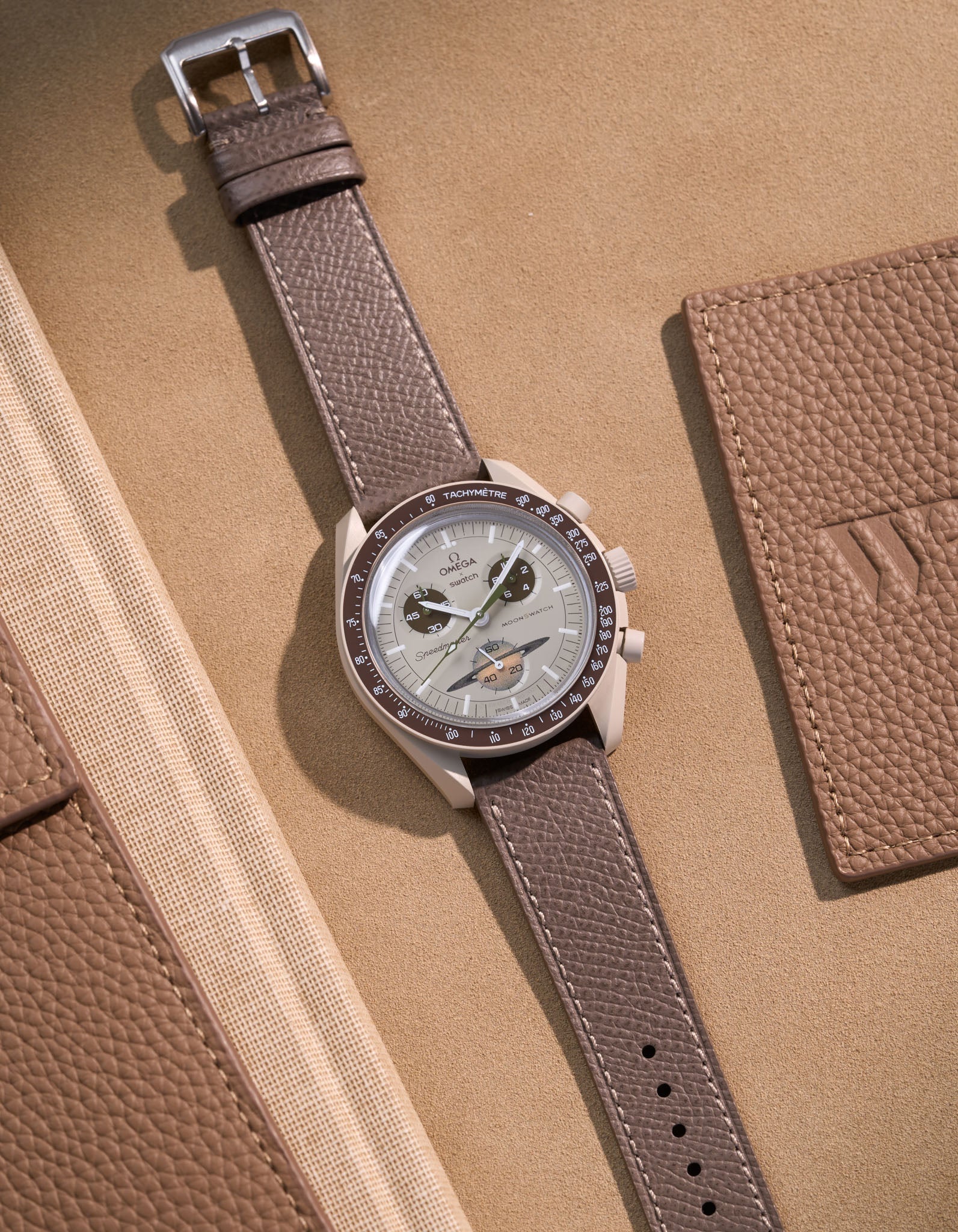 Mission to Saturn (Leather Bracelet)