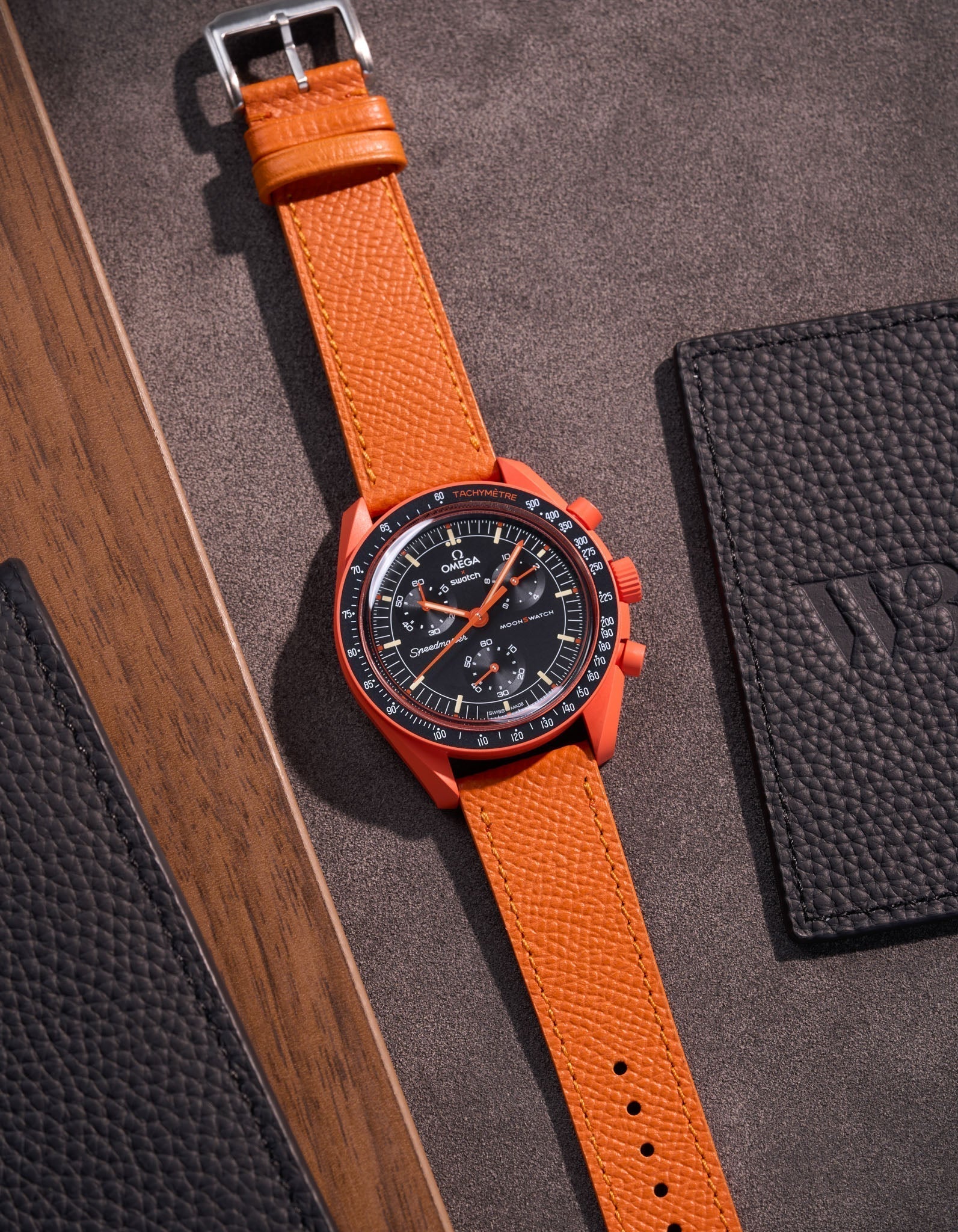 Mission to Earth - Lava (Leather Bracelet)