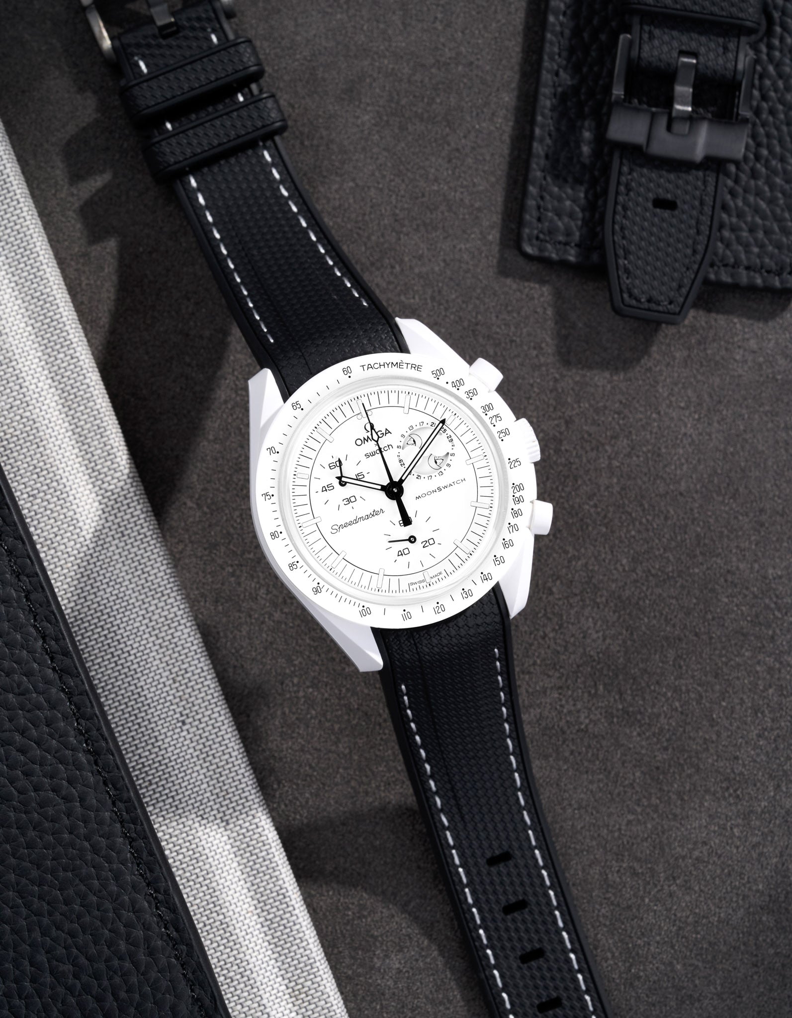 Curved Vertech Rubber Strap - Black &amp; White Stitches