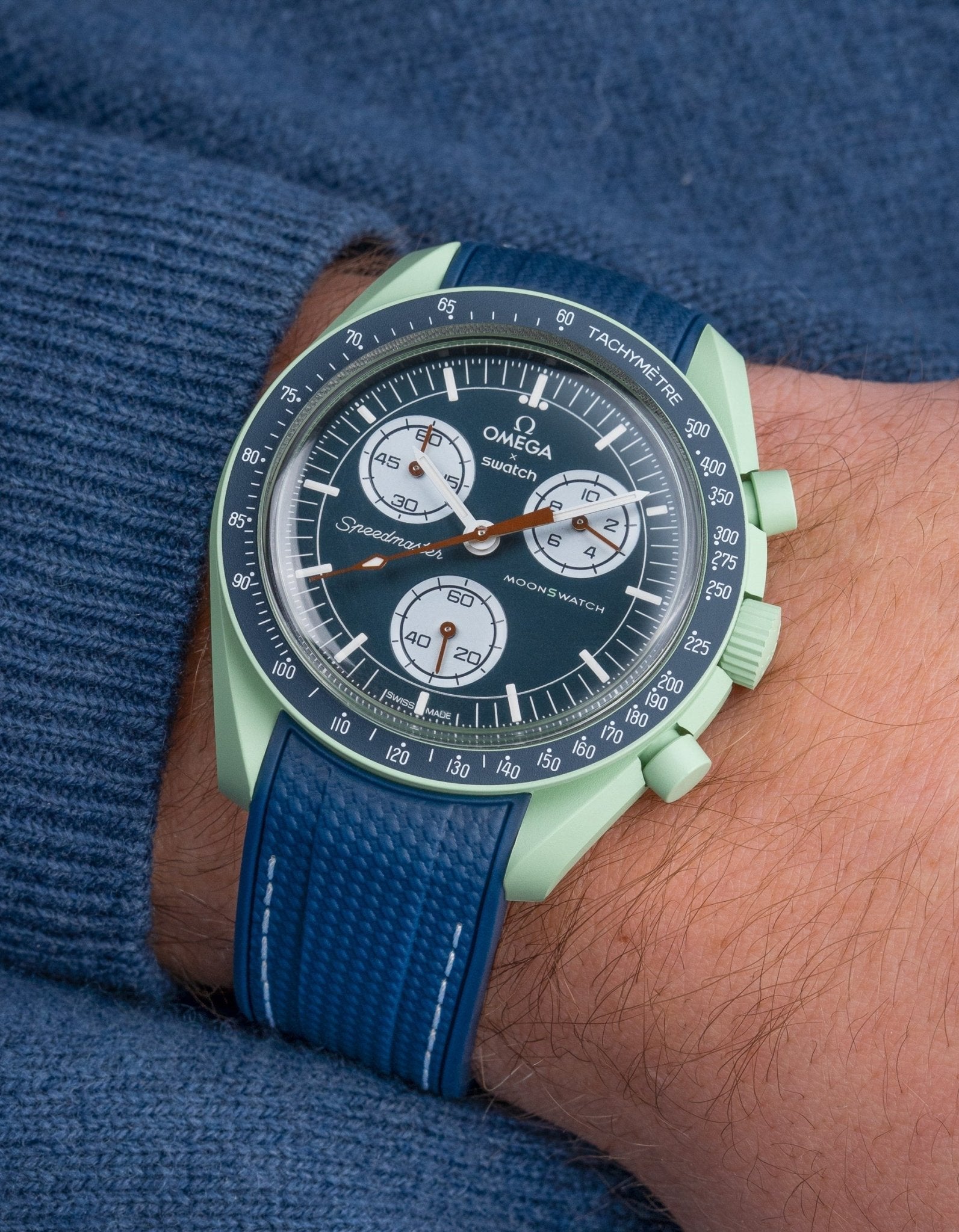 Curved Vertech Rubber Strap - Blue &amp; White Stitches