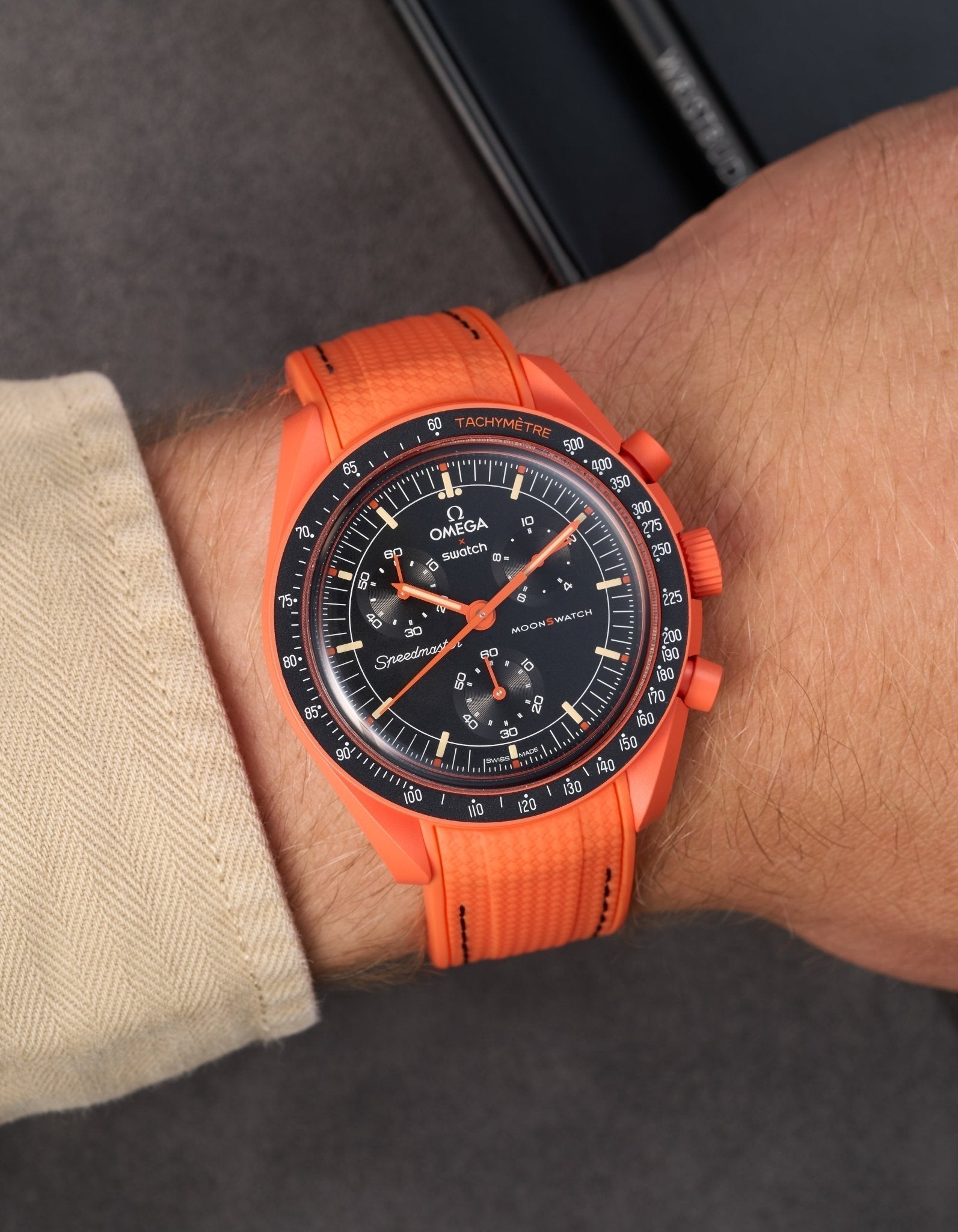 MoonSwatch Mission to Earth - Lava (Rubber Strap)